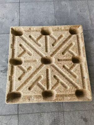 Palettes en bois compressé durables avec un taux d'expansion inférieur à 5 pour cent, adaptées au transport longue distance et interne